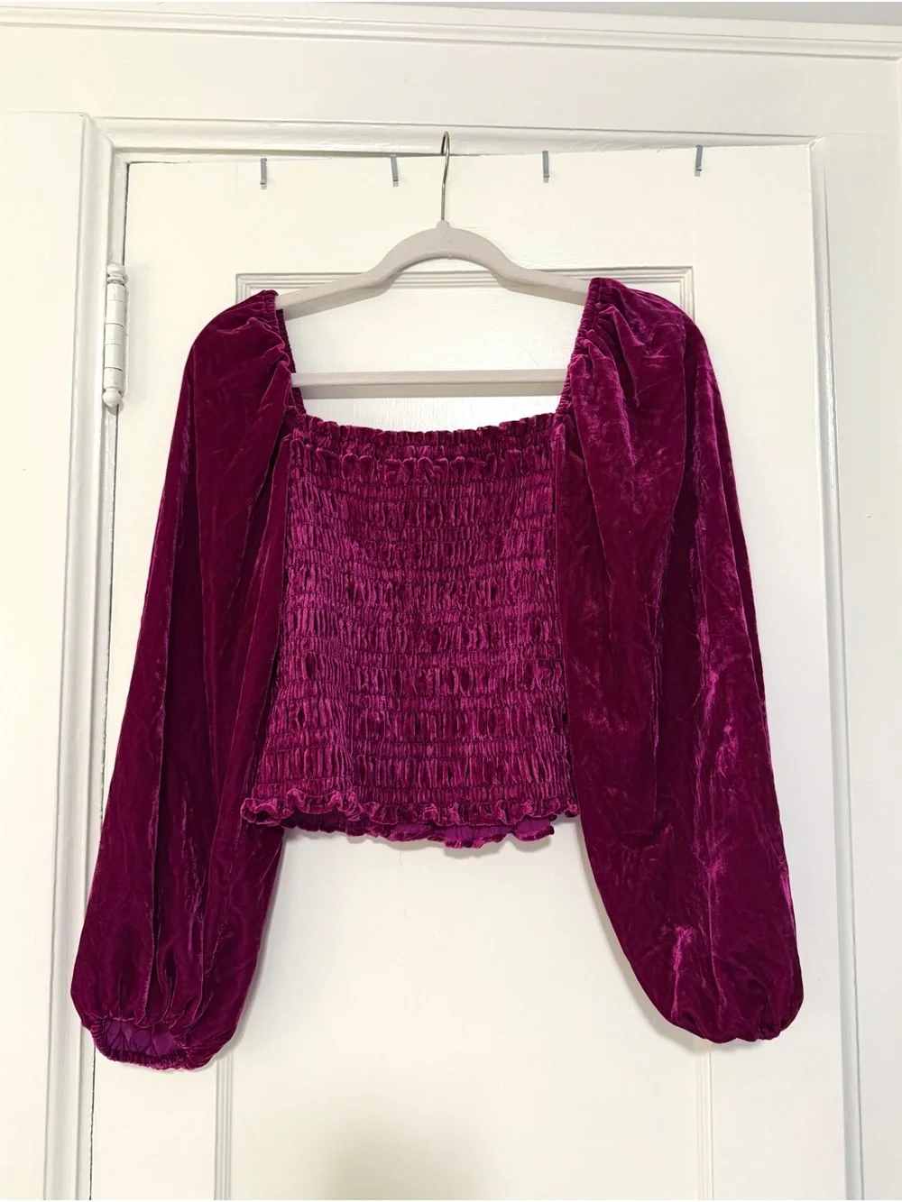 Anthropologie smocked puff
